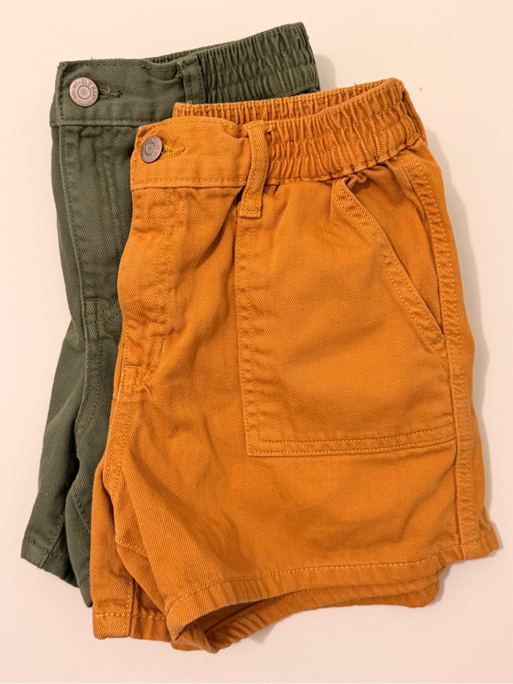 Old Navy Kids Two-Pack Pull-On Shorts - Olive & Mustard